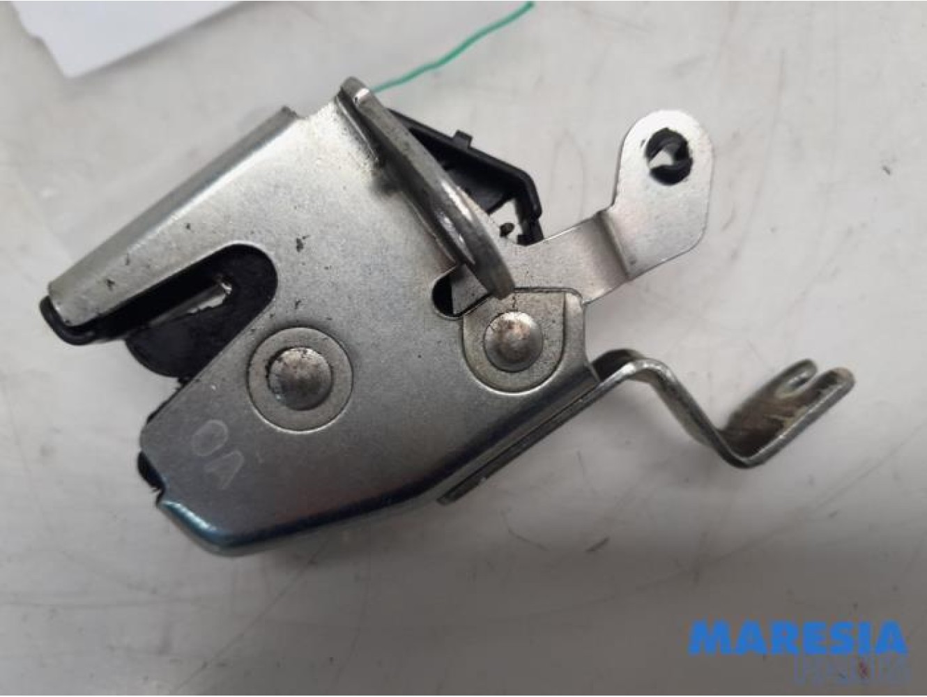 Fiat - Fiorino - Minibus/van rear door lock mechanism
