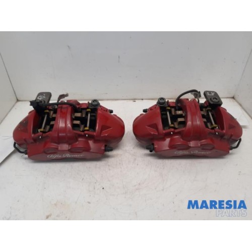 Alfa Romeo - Giulia - Etrier de frein (pince) avant droit