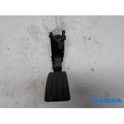 Renault - Clio - Throttle pedal position sensor