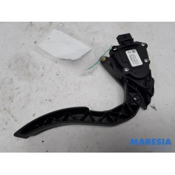 Renault - Clio - Throttle pedal position sensor