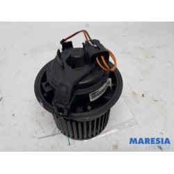 Renault - Clio - Heating and ventilation fan motor