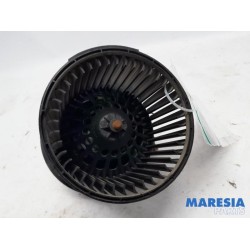 Renault - Clio - Heating and ventilation fan motor