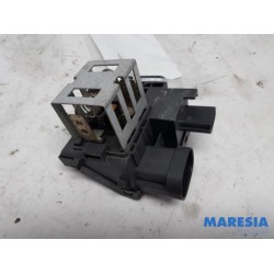 Renault - Clio - Cooling fan resistor