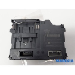 Renault - Clio - Card reader (lock)