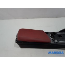 Alfa Romeo - Giulia - Middle console