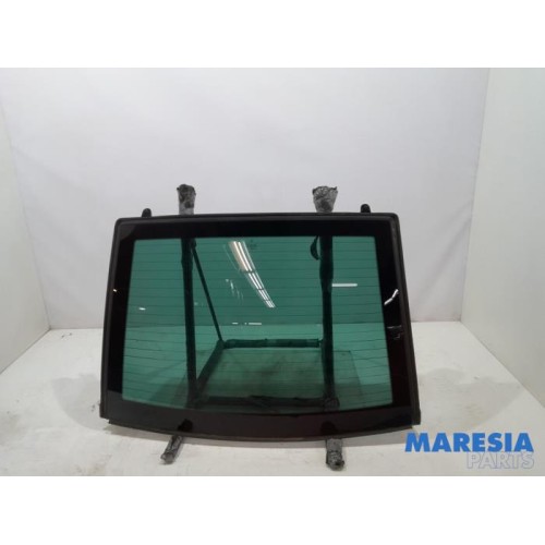 Peugeot - 308 - Rear window