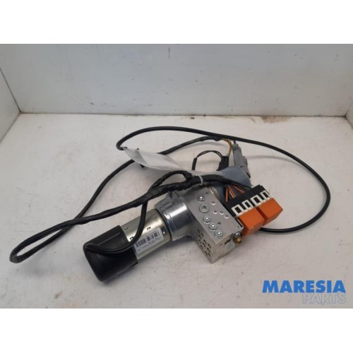 Peugeot - 308 - Convertible motor