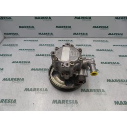 Peugeot - 607 - Power steering pump