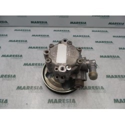 Peugeot - 607 - Power steering pump