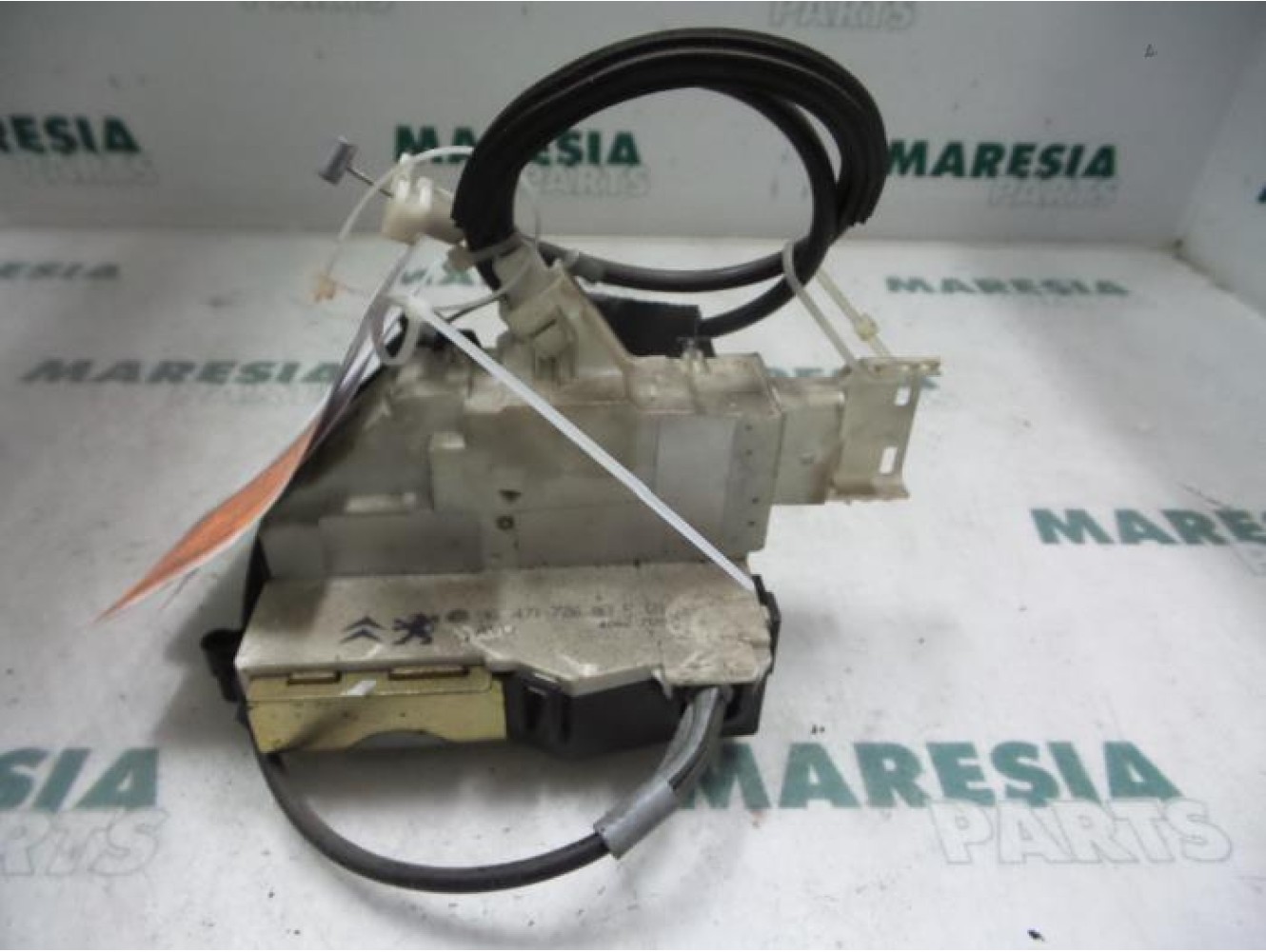 Citroen - C4 - Front door lock mechanism 4-door, right