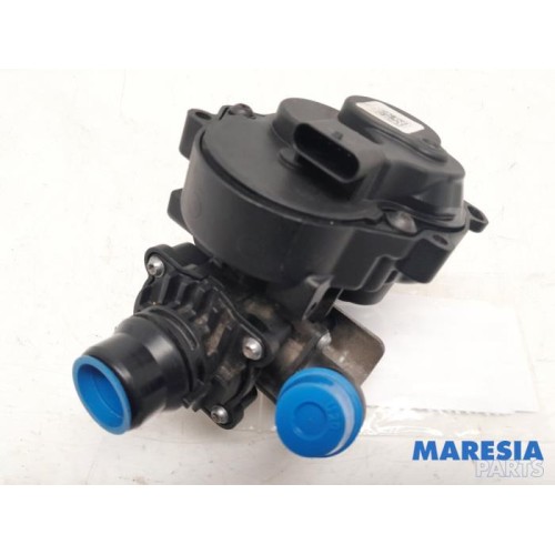 Alfa Romeo - Giulia - Thermostat housing