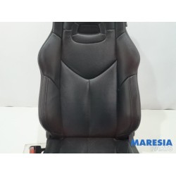 Peugeot - 308 - Sitz links
