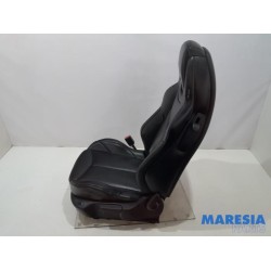 Peugeot - 308 - Sitz links
