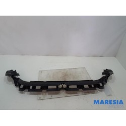 Peugeot - 308 - Rear bumper bracket central