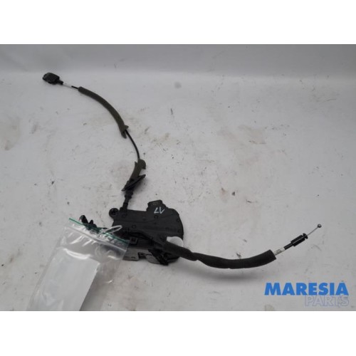Renault - Clio - Door lock mechanism 4-door, front left