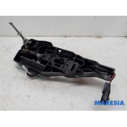 Renault - Clio - Door handle 4-door, front left