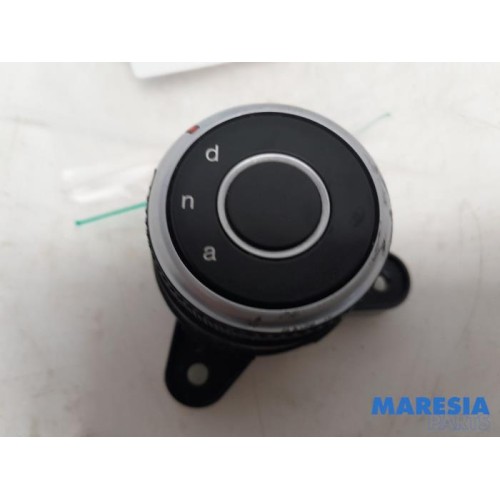 Alfa Romeo - Giulia - Position switch automatic gearbox