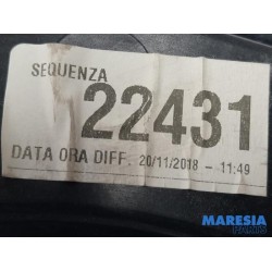 Alfa Romeo - Giulia - Rear door window mechanism 4-door, right