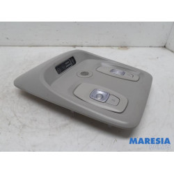 Renault - Clio - Interior lighting, front