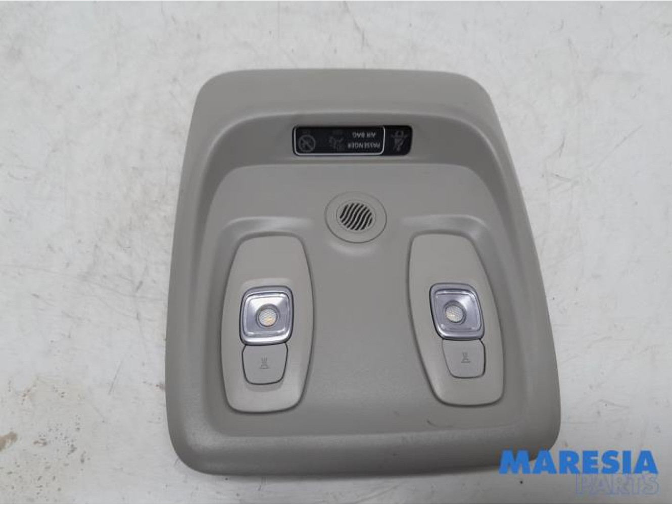 Renault - Clio - Interior lighting, front