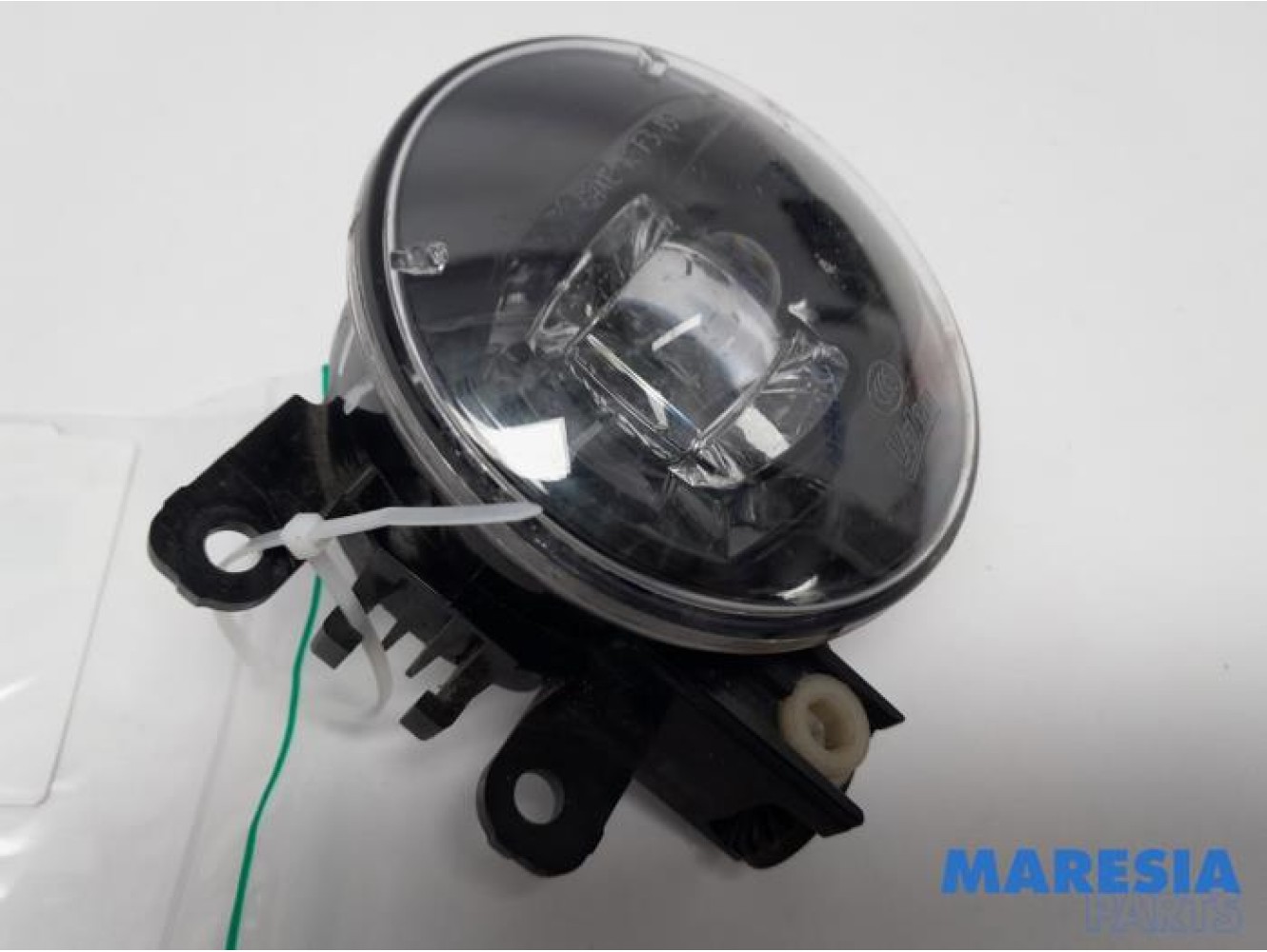 Renault - Clio - Fog light, front left