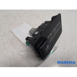 Alfa Romeo - Giulia - AUX/USB aansluiting
