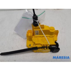 Alfa Romeo - Giulia - Front door lock mechanism 4-door, right