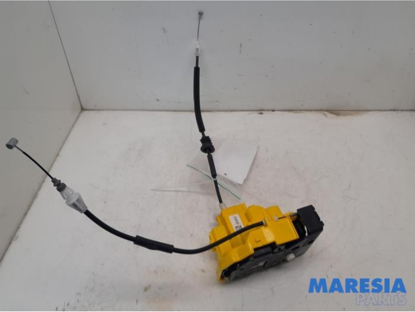 Alfa Romeo - Giulia - Rear door mechanism 4-door, right