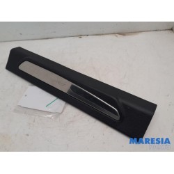 Alfa Romeo - Giulia - Marche-pied (list de couverture) droite