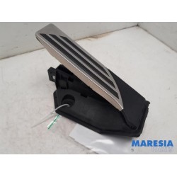 Alfa Romeo - Giulia - Accelerator pedal