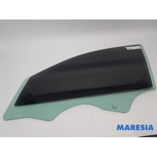 Alfa Romeo - Giulia - Door window 4-door, front left