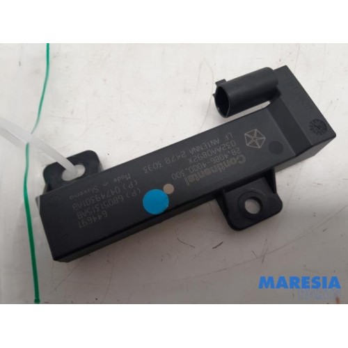 Alfa Romeo - Giulia - Keyless entry antenna
