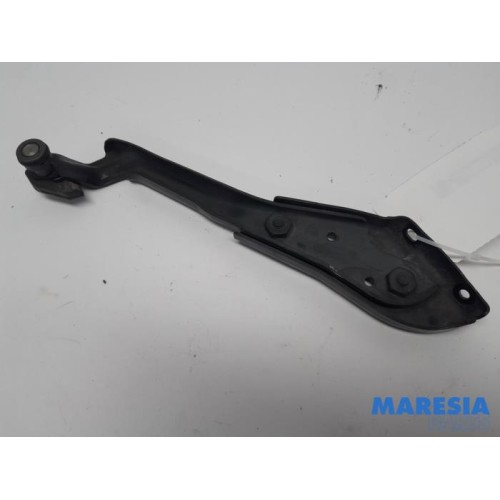 Fiat - Fiorino - Sliding door rail, right