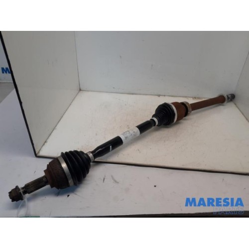 Renault - ZOE - Front drive shaft, right