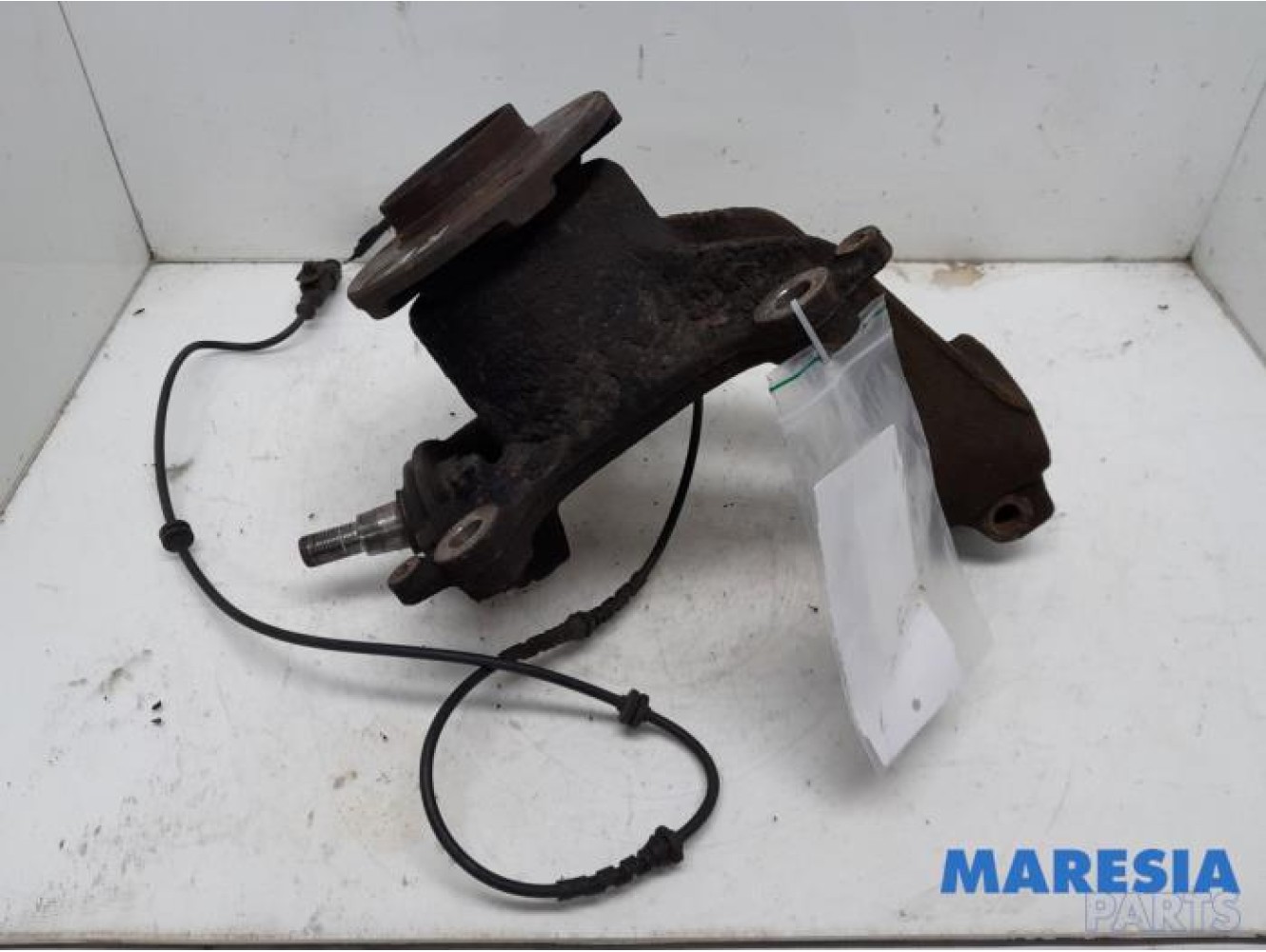 Fiat - Ducato - Knuckle, front right