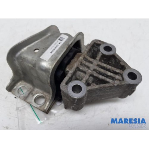 Fiat - Ducato - Engine mount