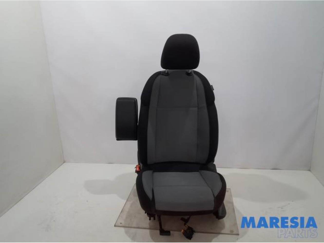 Alfa Romeo - Giulietta - Sitz links