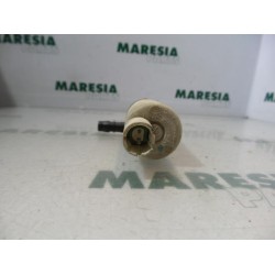 Renault - Laguna - Windscreen washer pump