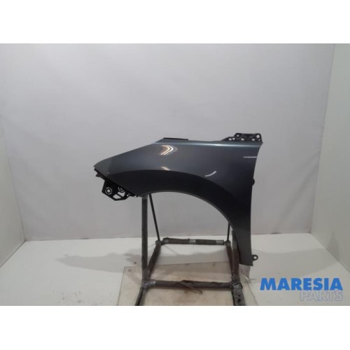 Peugeot - 3008 - Front wing, left