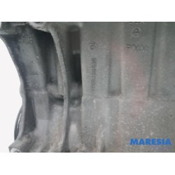 Citroen - C4 Picasso - Engine