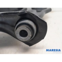 Renault - ZOE - Front lower wishbone, right