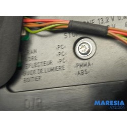 Citroen - C4 Picasso - Taillight, right