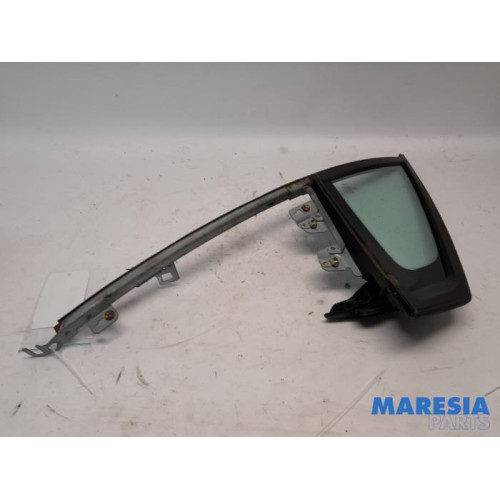 Peugeot - 308 - Quarter light, front right