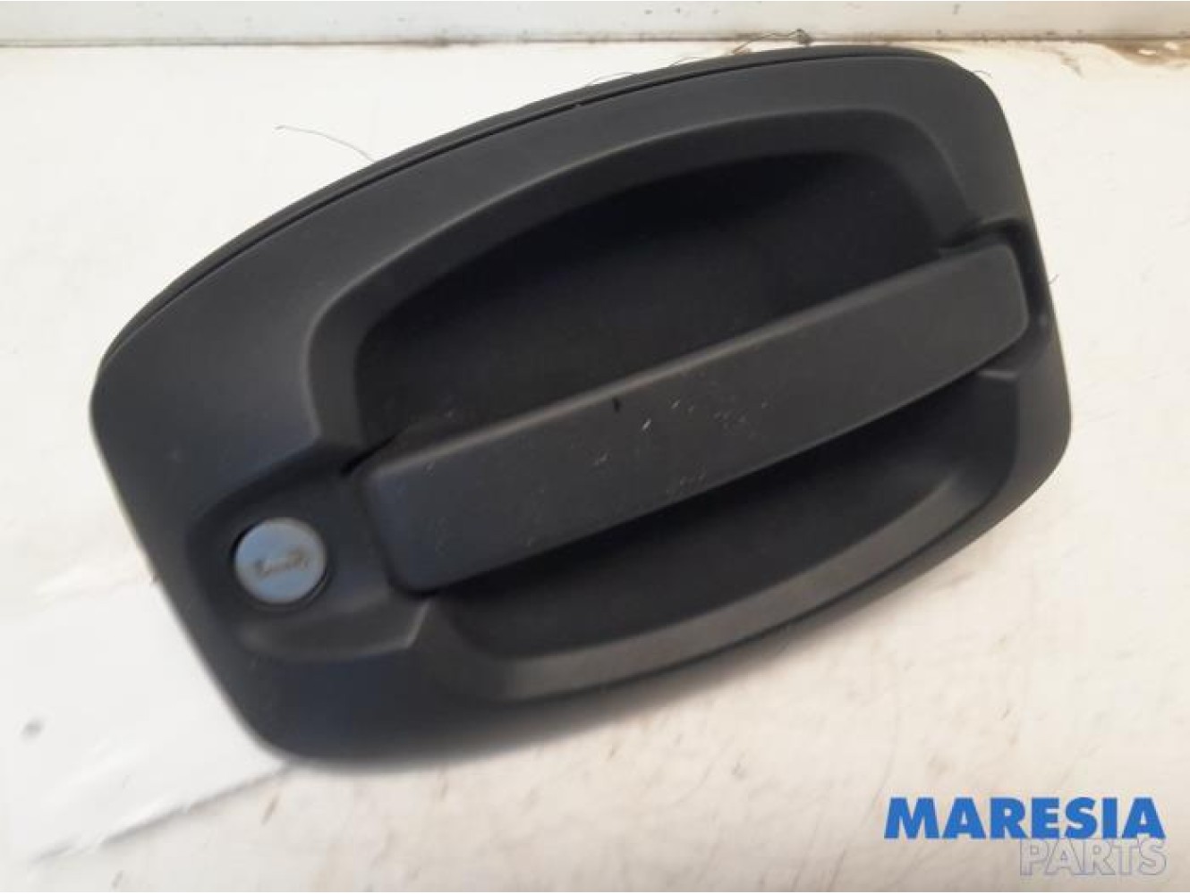 Fiat - Ducato - Minibus/van rear door handle