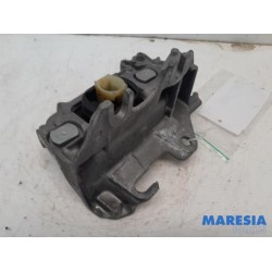 Renault - ZOE - Engine mount