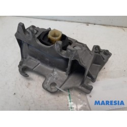Renault - ZOE - Engine mount