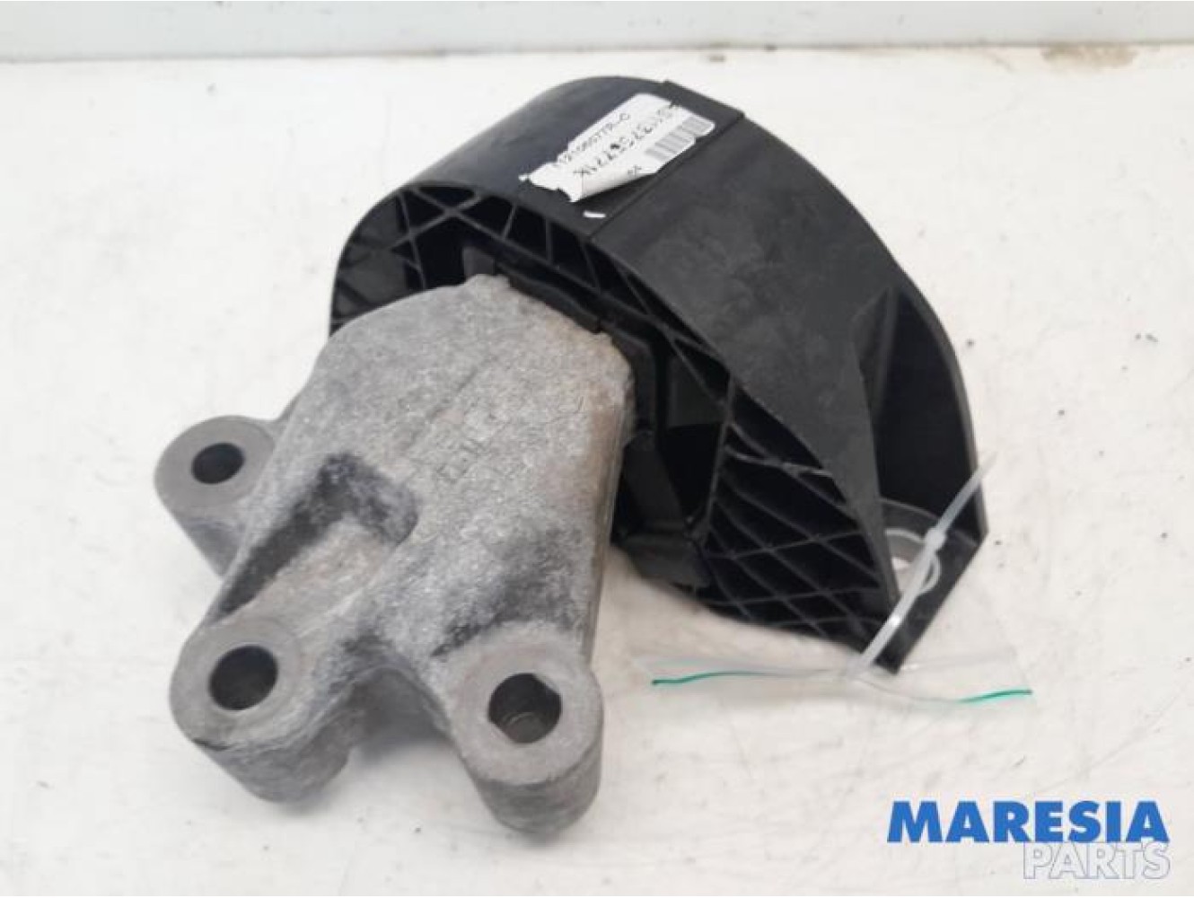Renault - ZOE - Engine mount