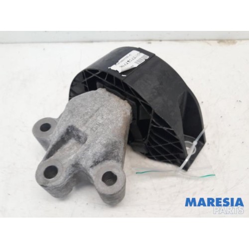 Renault - ZOE - Engine mount