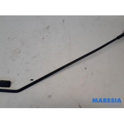 Renault - ZOE - Front wiper arm