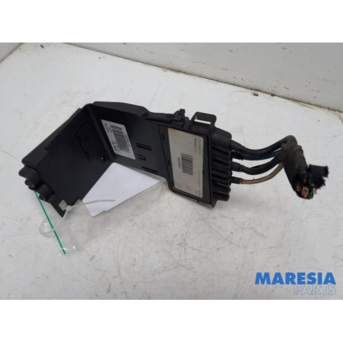 Peugeot - 308 - Fuse box